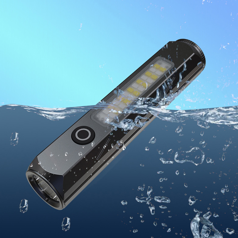 Potente SST40 LED 21700 TYPE-C - Edc (Every Day Carry recensione e prezzo